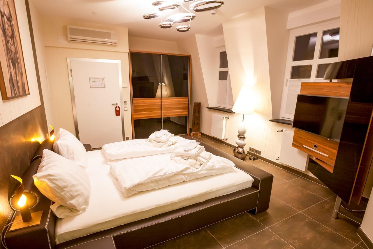 Aragon - Hotel - Garni Tangermünde エクステリア 写真